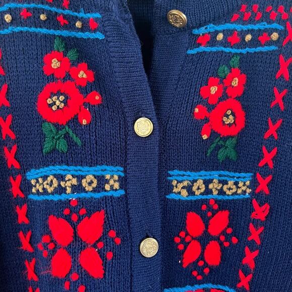 Tally Ho Creations Women's Vintage Navy And Red Embroidered Sweater Size L - Picture 4 of 8
